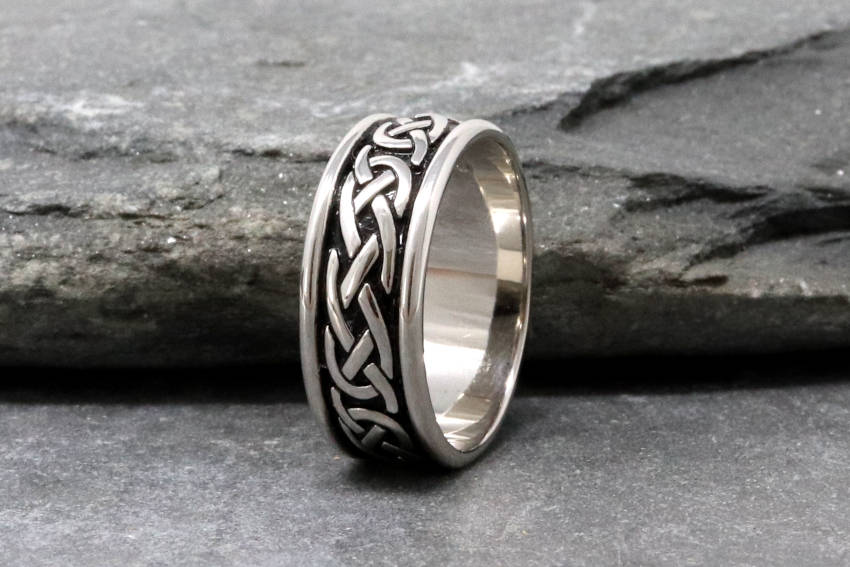 Qu significan los anillos celtas Rings from Ireland